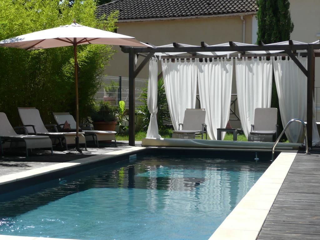 Le Vinois Hotel Caillac Eksteriør billede