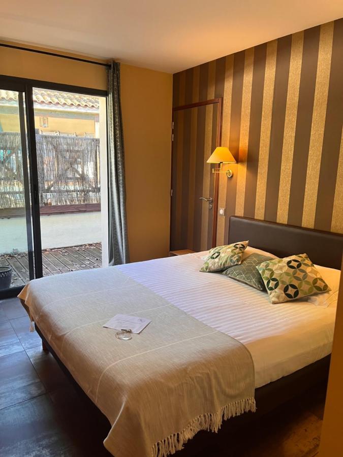 Le Vinois Hotel Caillac Eksteriør billede