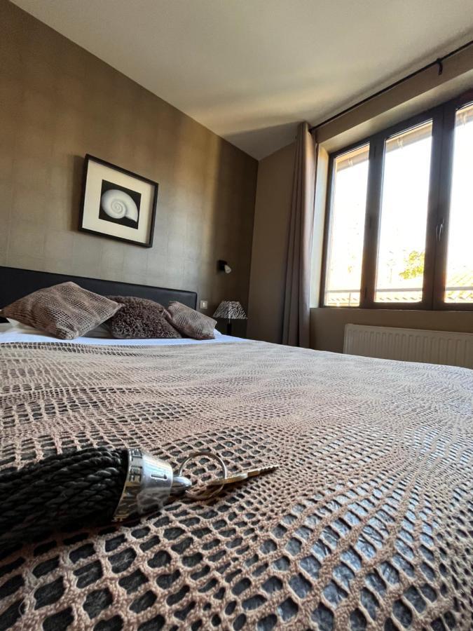 Le Vinois Hotel Caillac Eksteriør billede